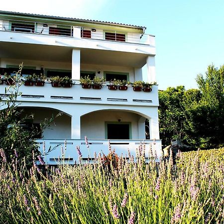Apartments Frgacic I Baska  Exterior photo