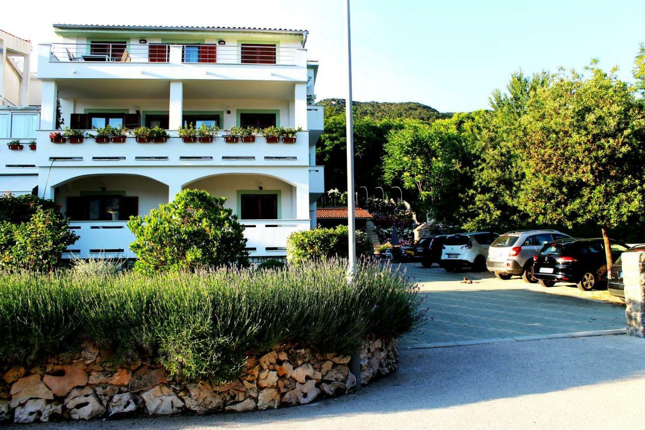 Apartments Frgacic I Baska  Exterior photo